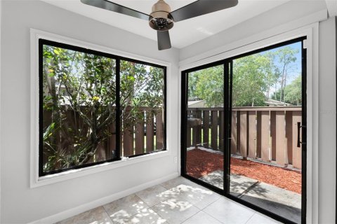 Condominio en venta en Orlando, Florida, 3 dormitorios, 128.11 m2 № 1784620 - foto 12