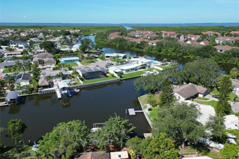 Casa en venta en Tampa, Florida, 3 dormitorios, 163.88 m2 № 1876329 - foto 2