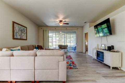 Casa en venta en Spring Hill, Florida, 3 dormitorios, 160.81 m2 № 1755156 - foto 23