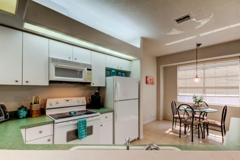 Casa en venta en Spring Hill, Florida, 3 dormitorios, 160.81 m2 № 1755156 - foto 6
