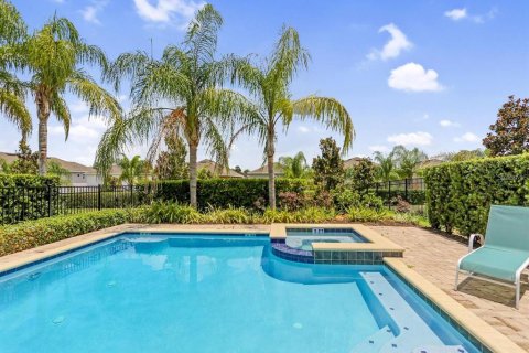 Casa en venta en Kissimmee, Florida, 8 dormitorios, 316.98 m2 № 2383886 - foto 12