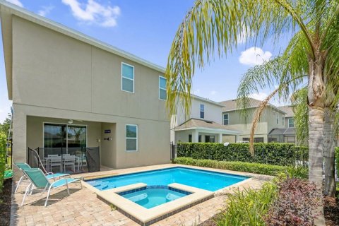 Casa en venta en Kissimmee, Florida, 8 dormitorios, 316.98 m2 № 2383886 - foto 10