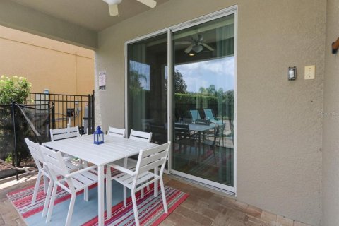 Casa en venta en Kissimmee, Florida, 8 dormitorios, 316.98 m2 № 2383886 - foto 18