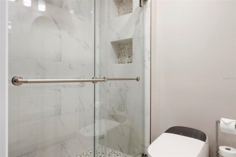 Купить кондоминиум в Венеция, Флорида 10 комнат, 114.18м2, № 1914955 - фото 23