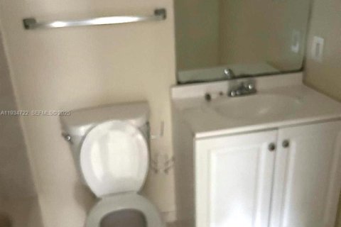 Condominio en alquiler en Hollywood, Florida, 1 dormitorio, 61.22 m2 № 1993009 - foto 28