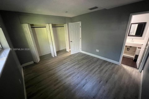 Apartment in Sunrise, Florida 2 bedrooms, 89.74 sq.m. № 2002648 - photo 9