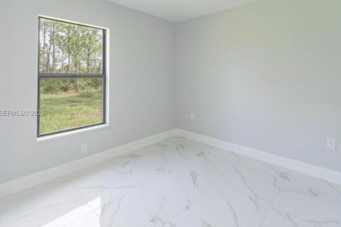 Снять в аренду виллу или дом в Лихай-Эйкерс, Флорида 3 спальни, № 1989422 - фото 10