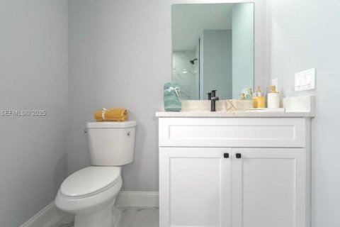 Снять в аренду виллу или дом в Лихай-Эйкерс, Флорида 3 спальни, № 1989422 - фото 12