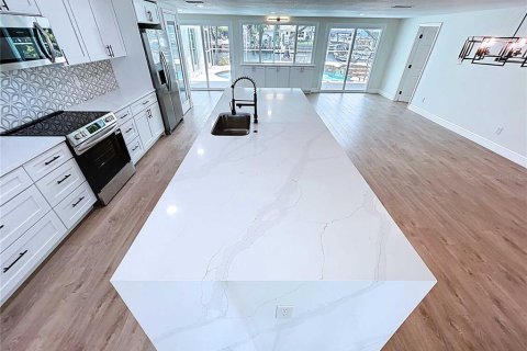 Villa ou maison à vendre à New Port Richey, Floride: 4 chambres, 223.71 m2 № 1873430 - photo 24