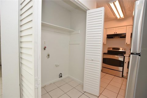 Apartamento en alquiler en Lakeland, Florida, 3 dormitorios, 97.27 m2 № 1851418 - foto 12