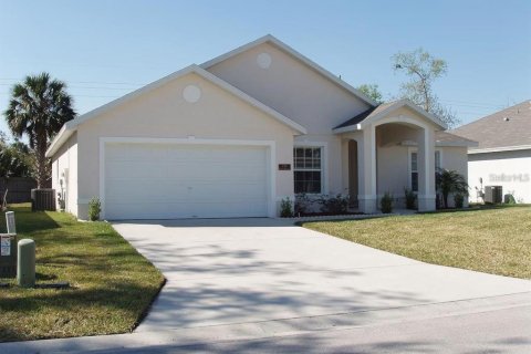 Casa en venta en Davenport, Florida, 3 dormitorios, 130.62 m2 № 1908532 - foto 1