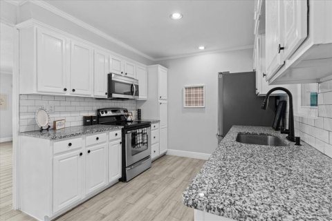 Villa ou maison à vendre à Deltona, Floride: 3 chambres, 117.52 m2 № 1884330 - photo 12