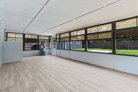 Villa ou maison à vendre à Deltona, Floride: 3 chambres, 117.52 m2 № 1884330 - photo 23