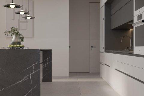 Casa en venta en Miami, Florida, 5 dormitorios, 89 m2 № 1693078 - foto 12