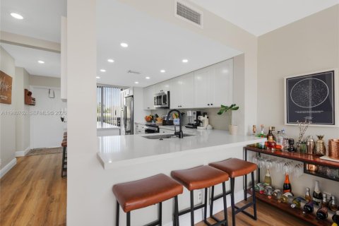 Copropriété à vendre à Davie, Floride: 2 chambres, 114.27 m2 № 2046825 - photo 9