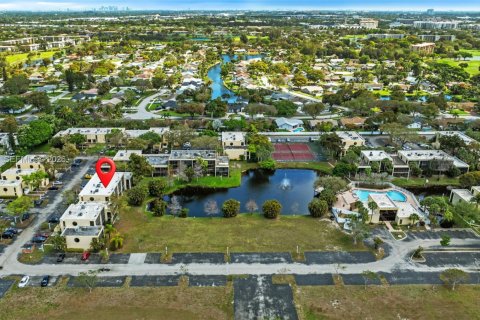 Copropriété à vendre à Davie, Floride: 2 chambres, 114.27 m2 № 2046825 - photo 29