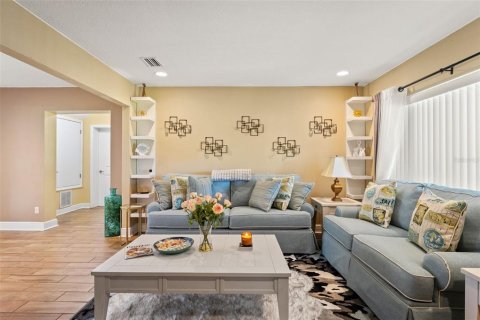 Casa en venta en Tampa, Florida, 3 dormitorios, 192.68 m2 № 1849974 - foto 26