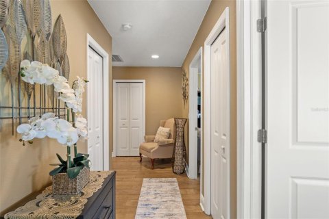 Casa en venta en Tampa, Florida, 3 dormitorios, 192.68 m2 № 1849974 - foto 5