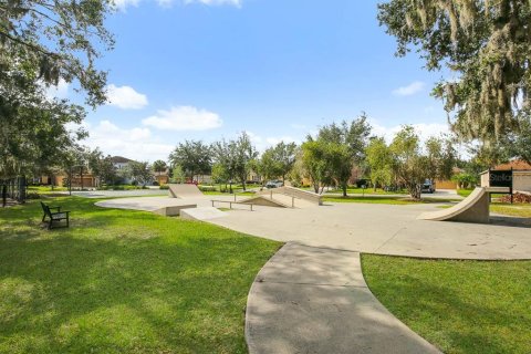 House in Fish Hawk, Florida 4 bedrooms, 207.82 sq.m. № 2216644 - photo 30