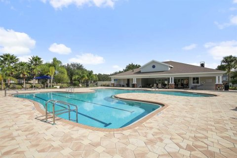 House in Fish Hawk, Florida 4 bedrooms, 207.82 sq.m. № 2216644 - photo 24