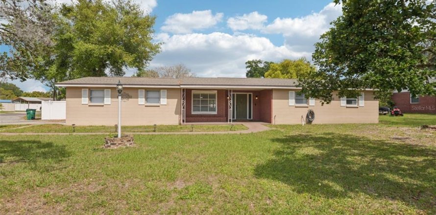 Villa ou maison à Zephyrhills, Floride 3 chambres, 156.82 m2 № 2200785