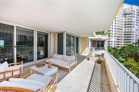 Condo in Key Biscayne, Florida, 2 bedrooms  № 2067661 - photo 6