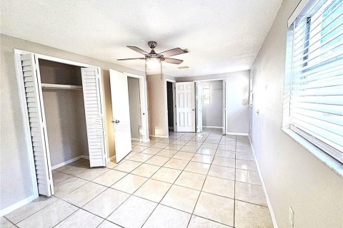 Villa ou maison à louer à Clearwater, Floride: 3 chambres, 121.14 m2 № 2431829 - photo 14