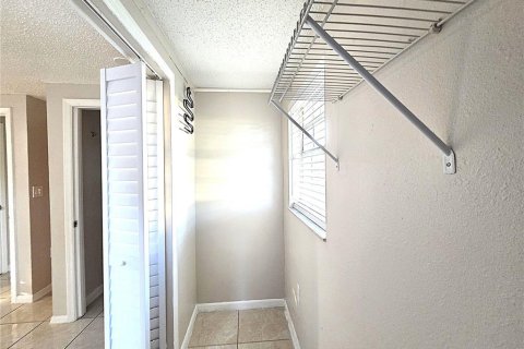 Villa ou maison à louer à Clearwater, Floride: 3 chambres, 121.14 m2 № 2431829 - photo 12