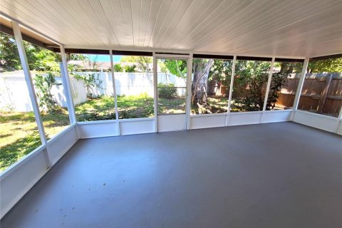 Villa ou maison à louer à Clearwater, Floride: 3 chambres, 121.14 m2 № 2431829 - photo 19
