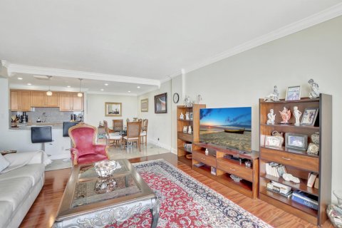 Copropriété à vendre à Boca Raton, Floride: 2 chambres, 95.78 m2 № 2261430 - photo 15