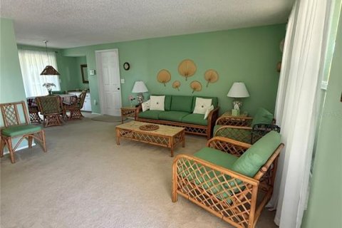 Villa ou maison à louer à Port Charlotte, Floride: 3 chambres, 101.45 m2 № 2098651 - photo 4