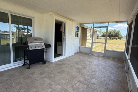 Villa ou maison à louer à Port Charlotte, Floride: 3 chambres, 101.45 m2 № 2098651 - photo 14