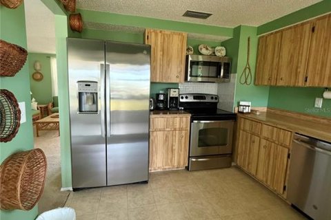 Villa ou maison à louer à Port Charlotte, Floride: 3 chambres, 101.45 m2 № 2098651 - photo 10