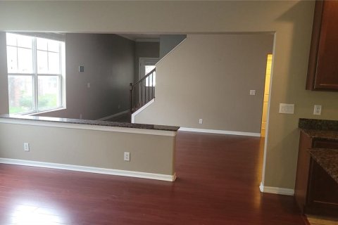Adosado en venta en Tarpon Springs, Florida, 4 dormitorios, 213.77 m2 № 2259459 - foto 13