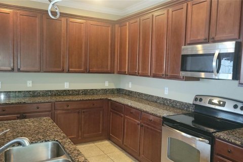 Adosado en venta en Tarpon Springs, Florida, 4 dormitorios, 213.77 m2 № 2259459 - foto 6