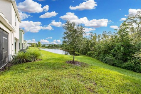 Touwnhouse à vendre à Land O' Lakes, Floride: 3 chambres, 155.43 m2 № 2412694 - photo 9
