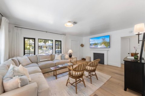Casa en venta en Bradenton, Florida, 2 dormitorios, 108.14 m2 № 1849625 - foto 5