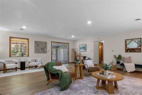 Casa en venta en Ocala, Florida, 3 dormitorios, 171.5 m2 № 2232580 - foto 8