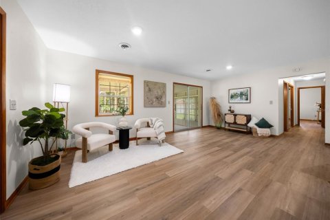 Casa en venta en Ocala, Florida, 3 dormitorios, 171.5 m2 № 2232580 - foto 9