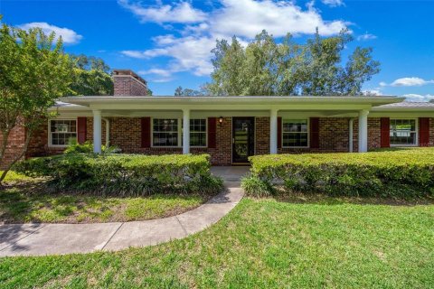 Casa en venta en Ocala, Florida, 3 dormitorios, 171.5 m2 № 2232580 - foto 2