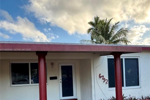 Villa ou maison à Miramar, Floride 2 chambres, 155.52 m2 № 2027533