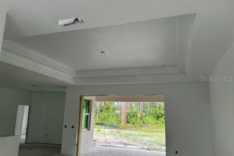 House in North Port, Florida 3 bedrooms, 168.15 sq.m. № 673969 - photo 6