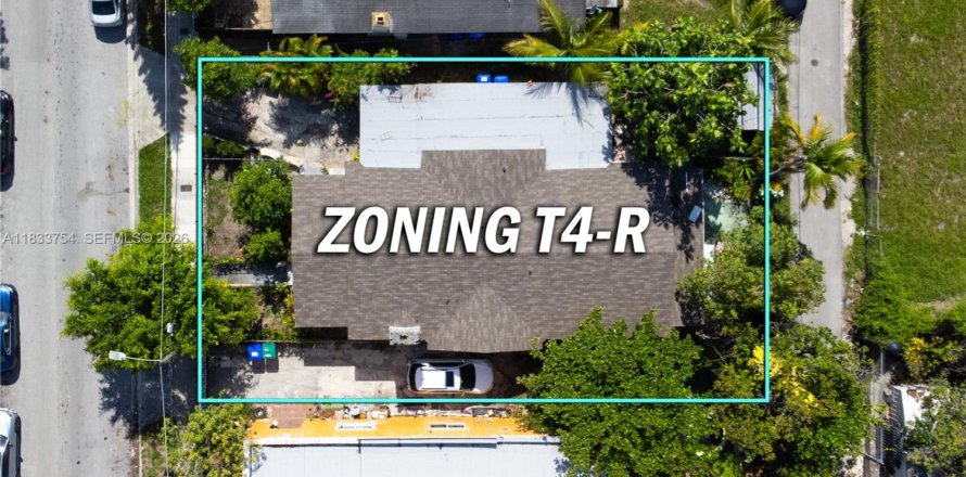 Villa ou maison à Miami, Floride 2 chambres, 140.28 m2 № 2060095