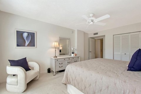 Condo in Longboat Key, Florida, 2 bedrooms  № 1835233 - photo 20