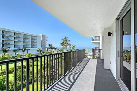 Condo in Longboat Key, Florida, 2 bedrooms  № 1835233 - photo 9