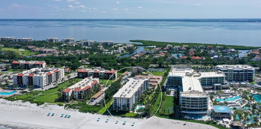 Condominio en Longboat Key, Florida, 2 dormitorios № 1835233