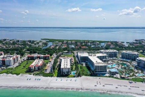 Condo in Longboat Key, Florida, 2 bedrooms  № 1835233 - photo 26