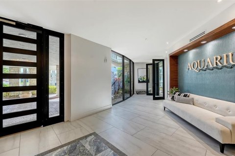 Condo in Longboat Key, Florida, 2 bedrooms  № 1835233 - photo 29