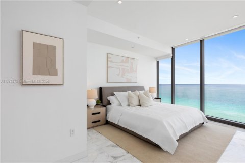 Condominio en venta en Sunny Isles Beach, Florida, 2 dormitorios, 145.95 m2 № 1865517 - foto 24