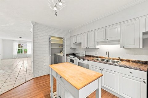 Condominio en venta en Saint Petersburg, Florida, 2 dormitorios, 102.19 m2 № 2277906 - foto 9